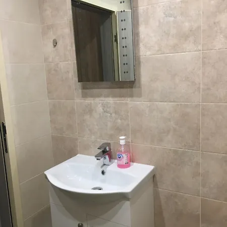Apartment уютен нов - загора с две спални Stara Zagora